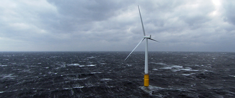 Statoil has achieved good test results with its Hywind offshore wind turbine, and intends to make a stronger commitment to wind farms at sea. (Photo: courtesy of Svein Bj&oslash;rtomt)